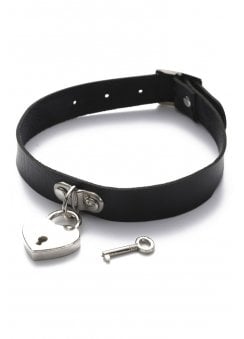 Black Heart Lock Choker