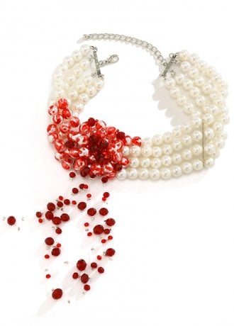 Attitude Clothing Vampire's Kiss Pearl Choker