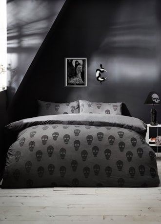 Gothic Homeware Skulls Tufted Cotton Duvet Set