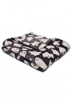 Spooky Ghosts Throw